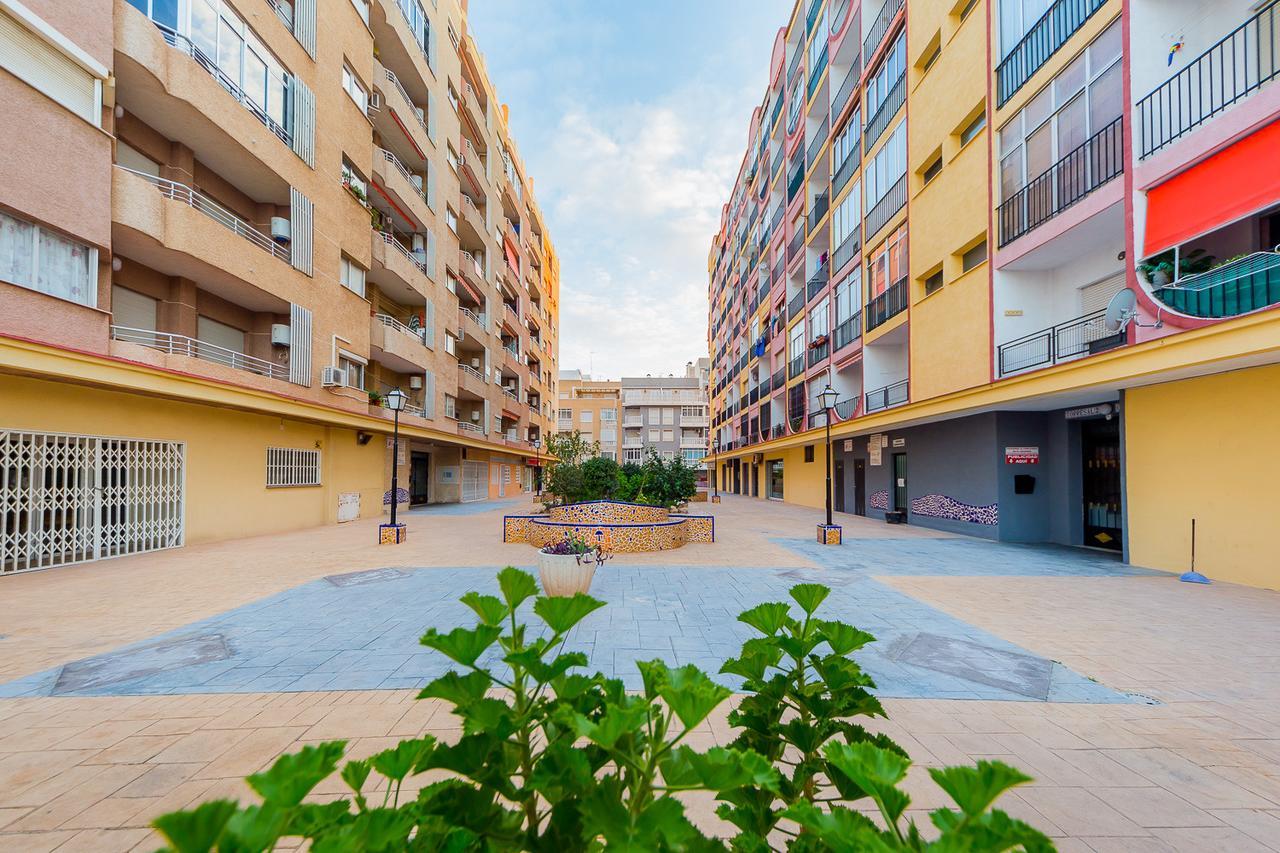 Apartament Alegria Id33 Torrevieja Zewnętrze zdjęcie